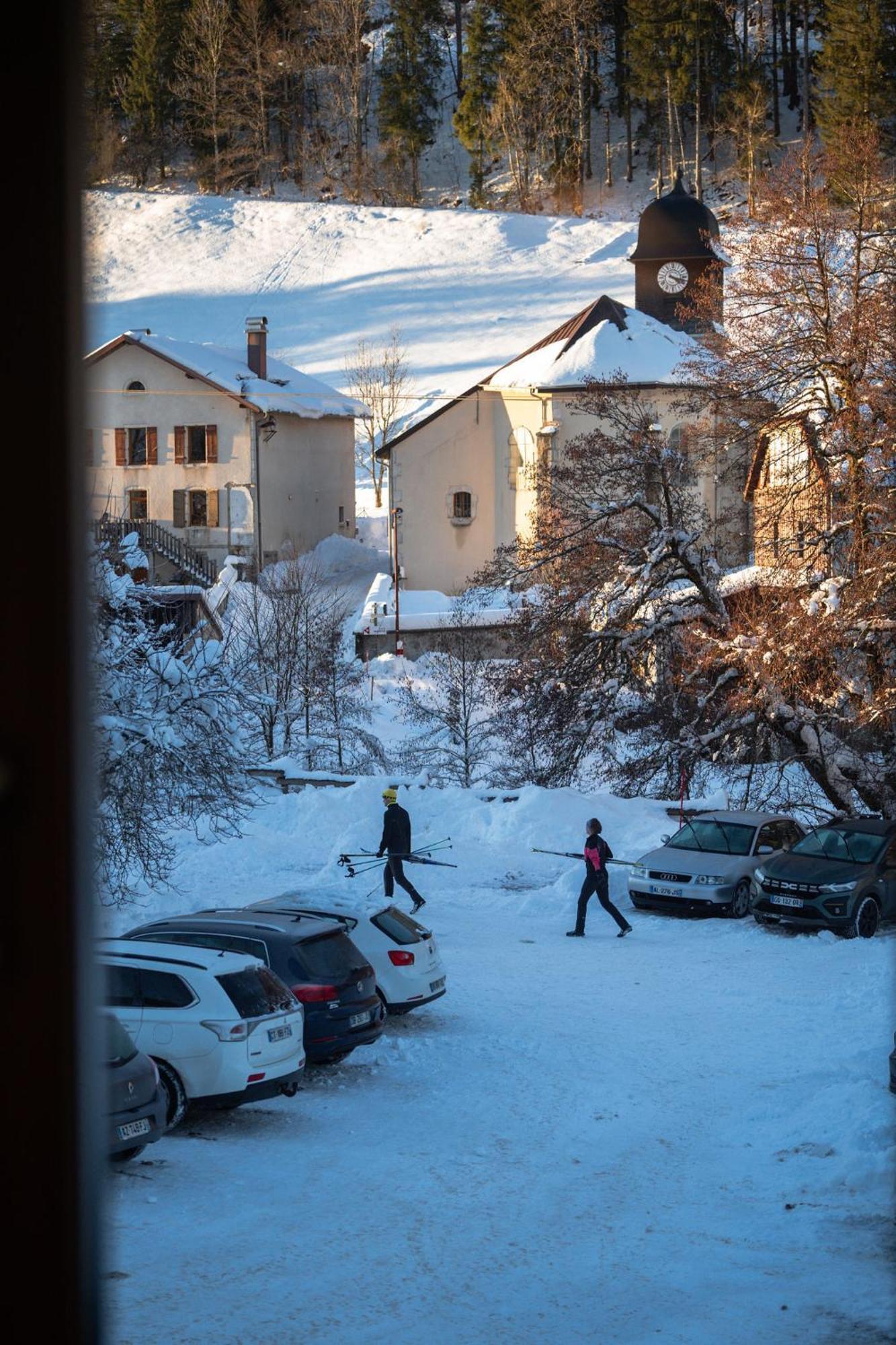 Les Berlicants Mijoux Exterior photo